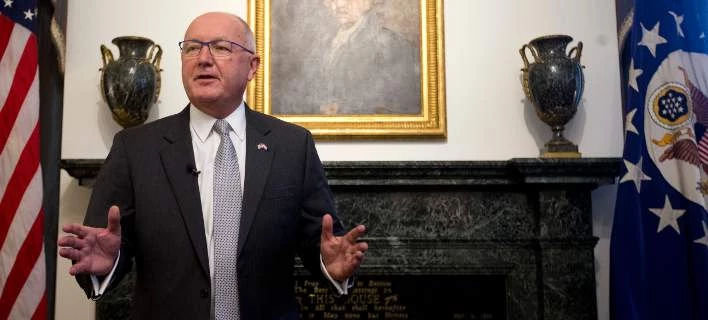 Συγγνώμη για τις δηλώσεις του κατά των μουσουλμάνων ζήτησε ο νέος πρέσβης των ΗΠΑ στην Ολλανδία